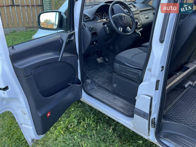 Белый Мерседес Вито, объемом двигателя 2.14 л и пробегом 195 тыс. км за 15999 $, фото 18 на Automoto.ua