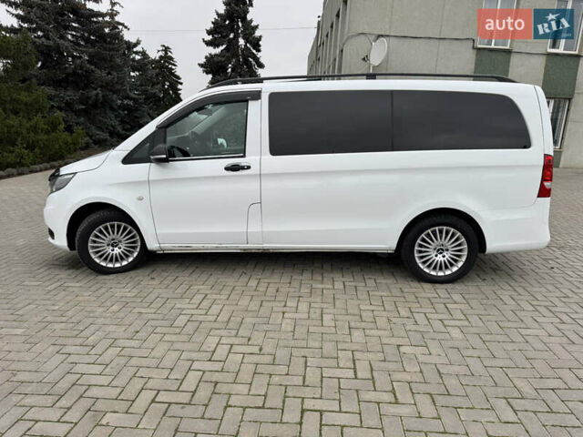 Белый Мерседес Вито, объемом двигателя 2.14 л и пробегом 244 тыс. км за 23000 $, фото 1 на Automoto.ua