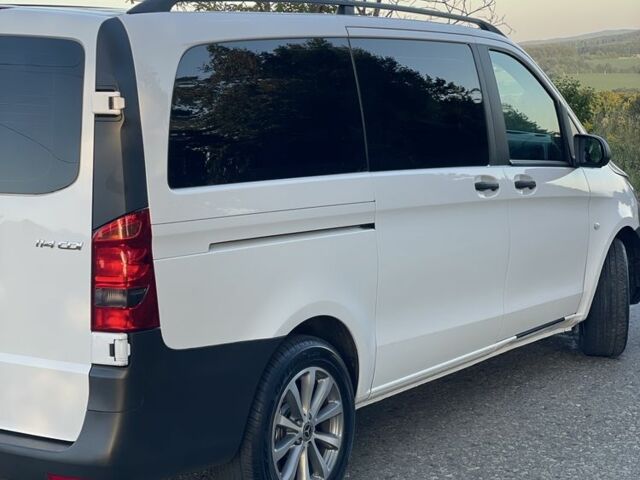 Білий Мерседес Віто, об'ємом двигуна 2.1 л та пробігом 230 тис. км за 18000 $, фото 4 на Automoto.ua