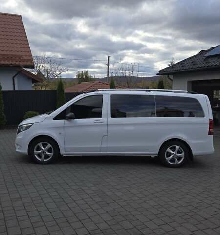 Белый Мерседес Вито, объемом двигателя 2.14 л и пробегом 254 тыс. км за 22204 $, фото 8 на Automoto.ua