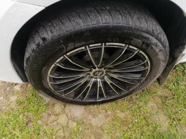 Білий Мерседес Віто, об'ємом двигуна 2 л та пробігом 89 тис. км за 15500 $, фото 12 на Automoto.ua