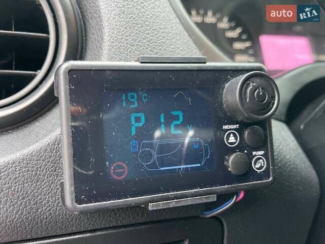 Белый Мерседес Вито, объемом двигателя 1.6 л и пробегом 244 тыс. км за 14490 $, фото 12 на Automoto.ua