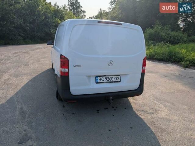 Білий Мерседес Віто, об'ємом двигуна 1.6 л та пробігом 184 тис. км за 11000 $, фото 2 на Automoto.ua