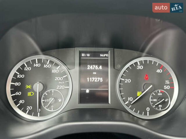 Белый Мерседес Вито, объемом двигателя 1.6 л и пробегом 117 тыс. км за 23500 $, фото 22 на Automoto.ua