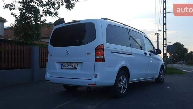 Белый Мерседес Вито, объемом двигателя 2.14 л и пробегом 300 тыс. км за 16500 $, фото 8 на Automoto.ua