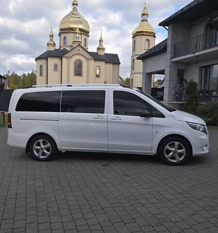 Белый Мерседес Вито, объемом двигателя 2.14 л и пробегом 254 тыс. км за 22204 $, фото 10 на Automoto.ua