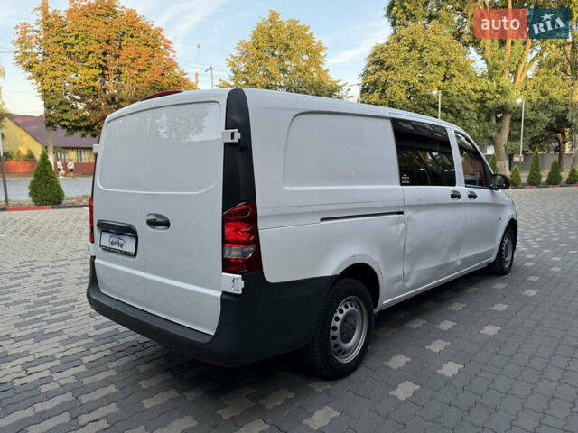 Белый Мерседес Вито, объемом двигателя 2.14 л и пробегом 464 тыс. км за 14990 $, фото 5 на Automoto.ua