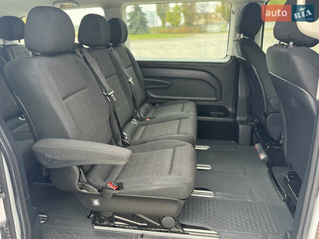 Белый Мерседес Вито, объемом двигателя 1.6 л и пробегом 117 тыс. км за 23500 $, фото 11 на Automoto.ua