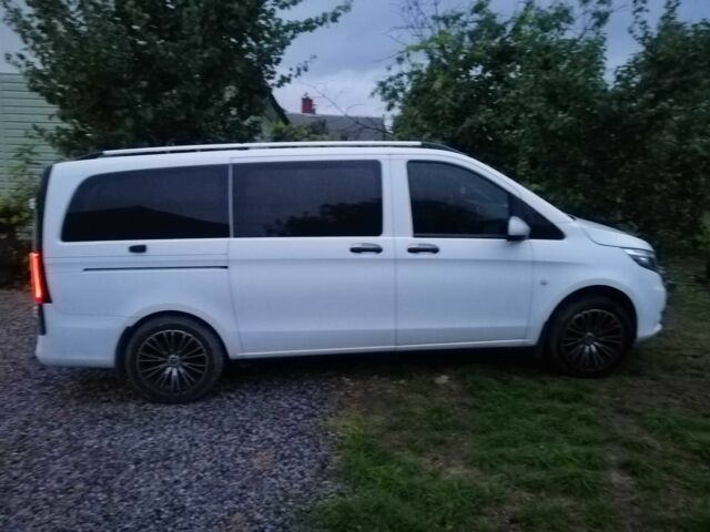 Білий Мерседес Віто, об'ємом двигуна 2 л та пробігом 89 тис. км за 15500 $, фото 1 на Automoto.ua