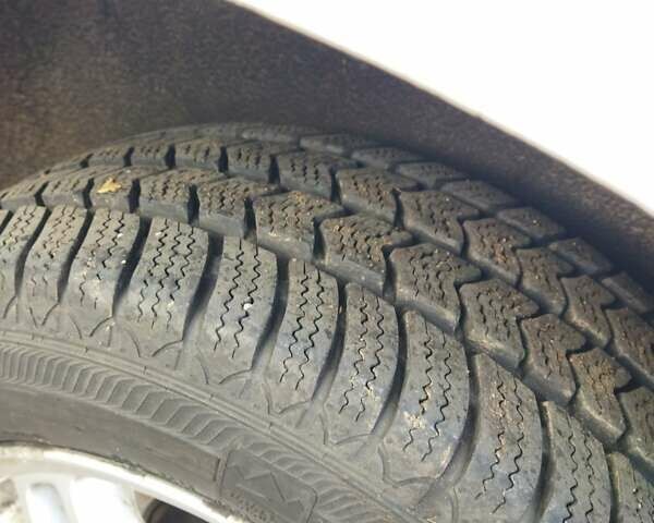 Белый Мерседес Вито, объемом двигателя 2.14 л и пробегом 285 тыс. км за 21500 $, фото 20 на Automoto.ua