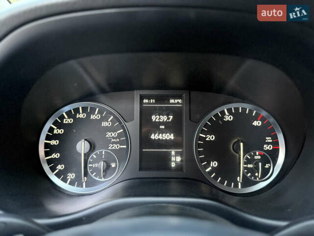 Белый Мерседес Вито, объемом двигателя 2.14 л и пробегом 464 тыс. км за 14990 $, фото 15 на Automoto.ua