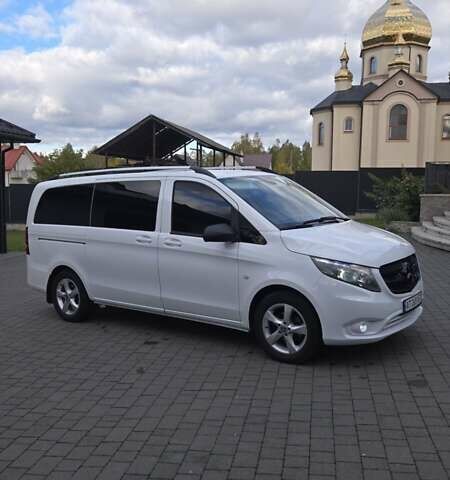 Белый Мерседес Вито, объемом двигателя 2.14 л и пробегом 254 тыс. км за 22204 $, фото 21 на Automoto.ua