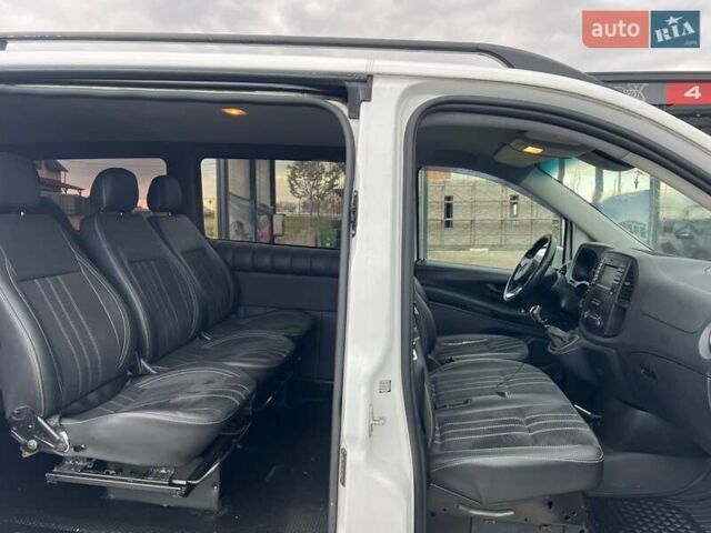 Белый Мерседес Вито, объемом двигателя 2.14 л и пробегом 362 тыс. км за 19250 $, фото 1 на Automoto.ua