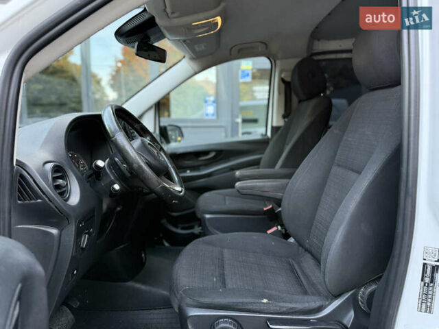 Белый Мерседес Вито, объемом двигателя 2.14 л и пробегом 464 тыс. км за 14990 $, фото 11 на Automoto.ua