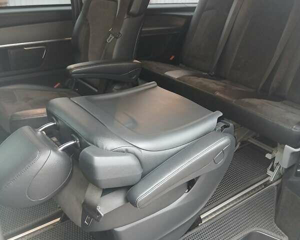 Белый Мерседес Вито, объемом двигателя 2.14 л и пробегом 378 тыс. км за 18500 $, фото 14 на Automoto.ua