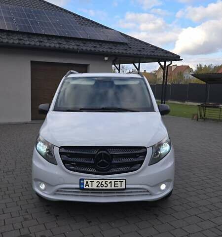 Белый Мерседес Вито, объемом двигателя 2.14 л и пробегом 254 тыс. км за 22204 $, фото 13 на Automoto.ua