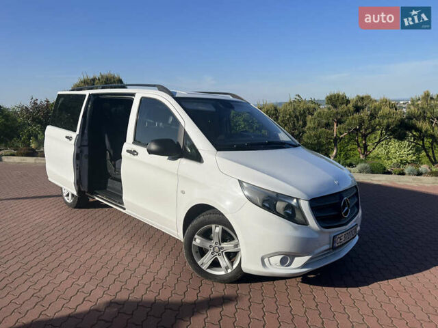 Белый Мерседес Вито, объемом двигателя 1.6 л и пробегом 250 тыс. км за 17000 $, фото 2 на Automoto.ua