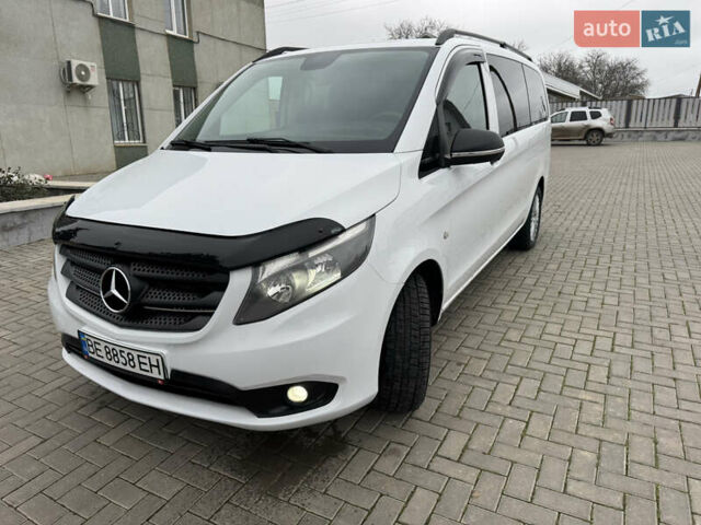 Белый Мерседес Вито, объемом двигателя 2.14 л и пробегом 244 тыс. км за 23000 $, фото 8 на Automoto.ua