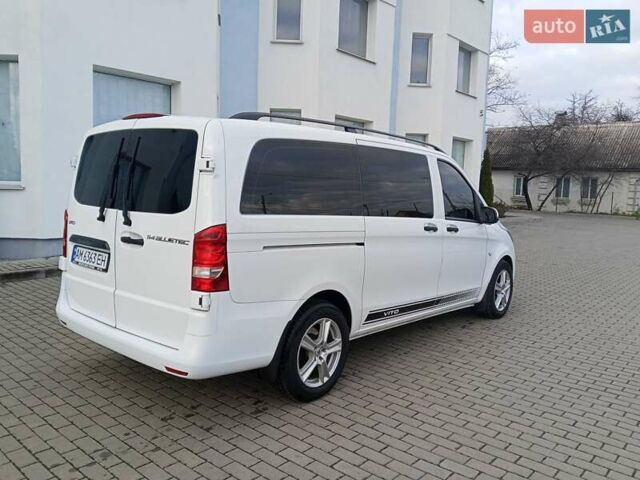Белый Мерседес Вито, объемом двигателя 2.14 л и пробегом 242 тыс. км за 17900 $, фото 7 на Automoto.ua