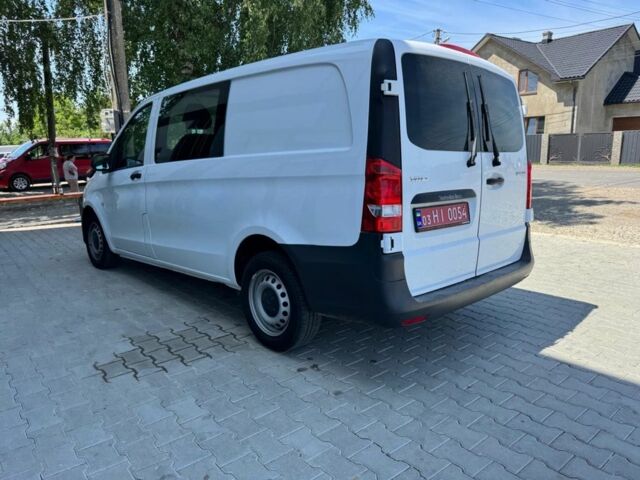 Білий Мерседес Віто, об'ємом двигуна 2.2 л та пробігом 246 тис. км за 16832 $, фото 1 на Automoto.ua