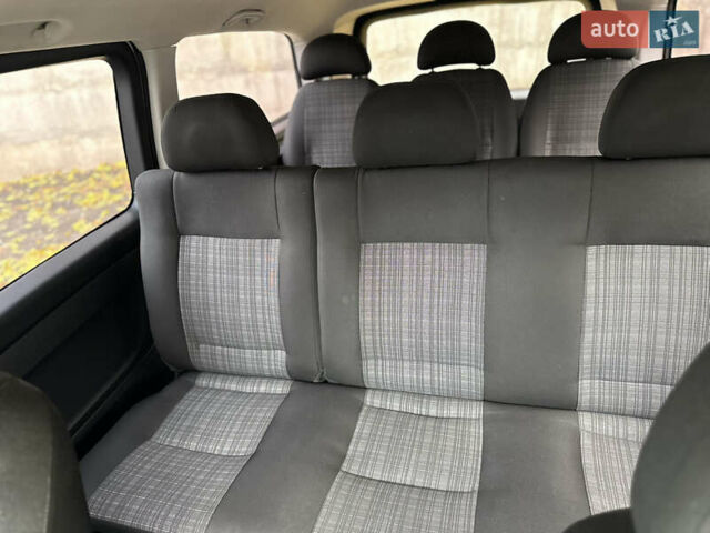 Белый Мерседес Вито, объемом двигателя 1.6 л и пробегом 340 тыс. км за 16500 $, фото 6 на Automoto.ua