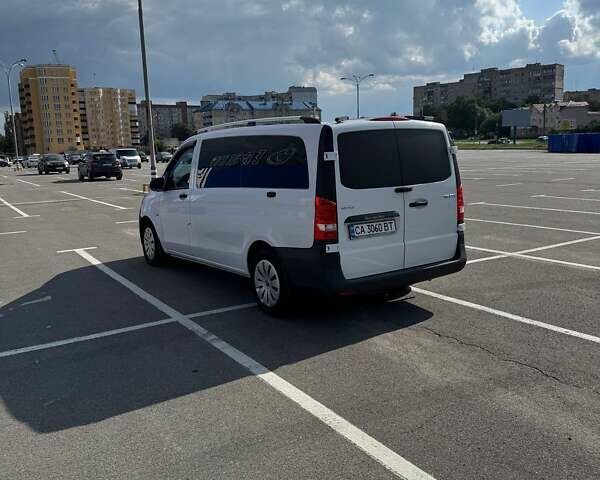Белый Мерседес Вито, объемом двигателя 2.14 л и пробегом 133 тыс. км за 21000 $, фото 1 на Automoto.ua