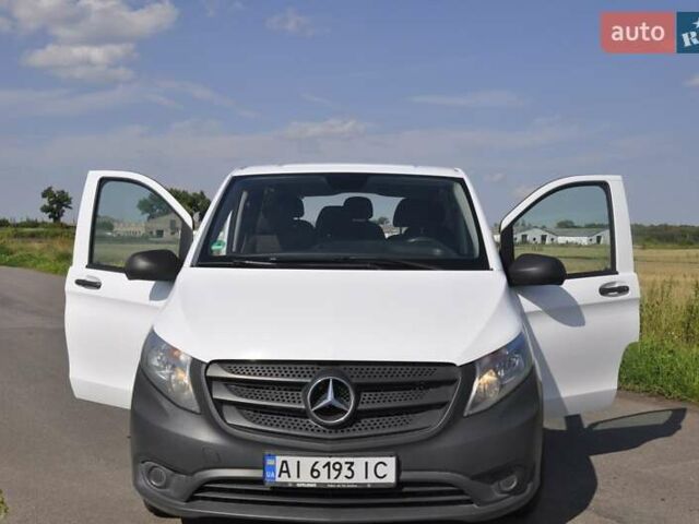 Білий Мерседес Віто, об'ємом двигуна 1.6 л та пробігом 300 тис. км за 12350 $, фото 9 на Automoto.ua