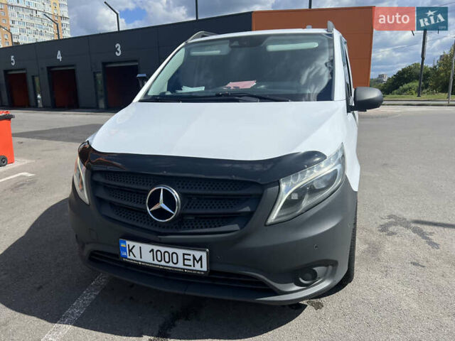 Білий Мерседес Віто, об'ємом двигуна 2.14 л та пробігом 220 тис. км за 19800 $, фото 10 на Automoto.ua