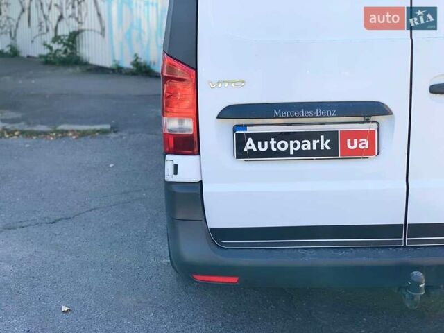 Белый Мерседес Вито, объемом двигателя 1.6 л и пробегом 255 тыс. км за 14920 $, фото 11 на Automoto.ua