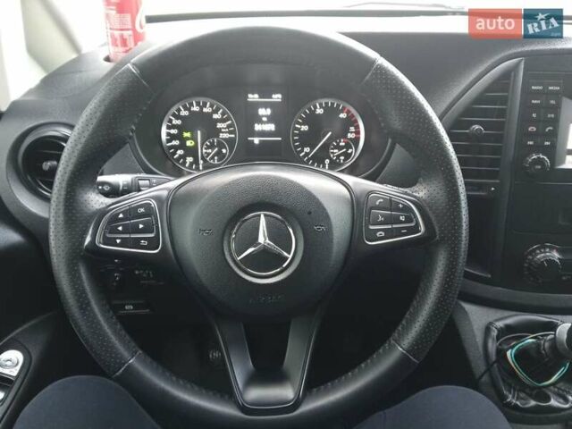 Белый Мерседес Вито, объемом двигателя 2.14 л и пробегом 242 тыс. км за 17900 $, фото 15 на Automoto.ua