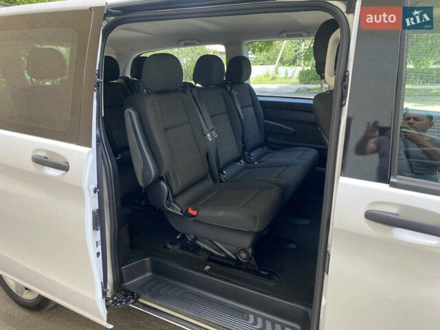 Белый Мерседес Вито, объемом двигателя 2.2 л и пробегом 275 тыс. км за 19900 $, фото 29 на Automoto.ua