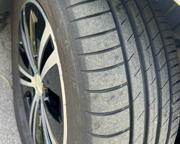 Білий Мерседес Віто, об'ємом двигуна 2.14 л та пробігом 220 тис. км за 19800 $, фото 18 на Automoto.ua