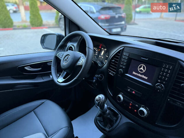 Белый Мерседес Вито, объемом двигателя 2.14 л и пробегом 265 тыс. км за 23800 $, фото 23 на Automoto.ua