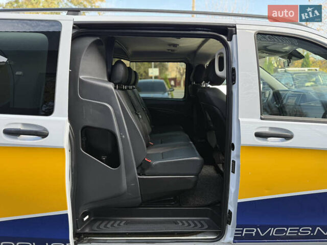 Білий Мерседес Віто, об'ємом двигуна 2.2 л та пробігом 308 тис. км за 21800 $, фото 16 на Automoto.ua