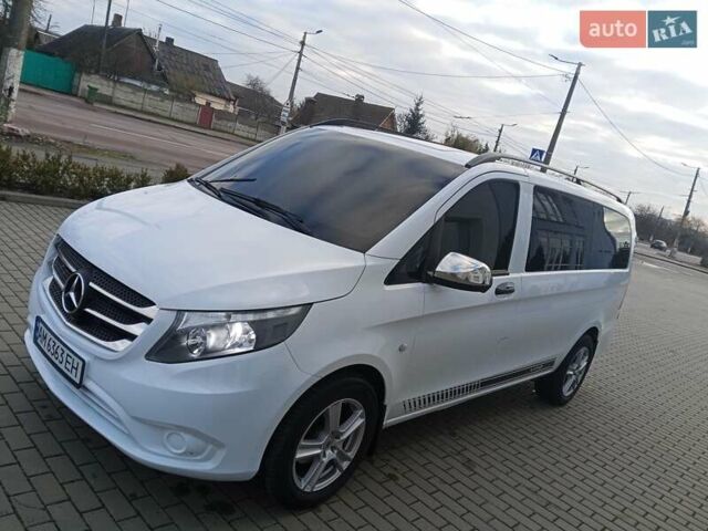 Белый Мерседес Вито, объемом двигателя 2.14 л и пробегом 242 тыс. км за 17900 $, фото 13 на Automoto.ua