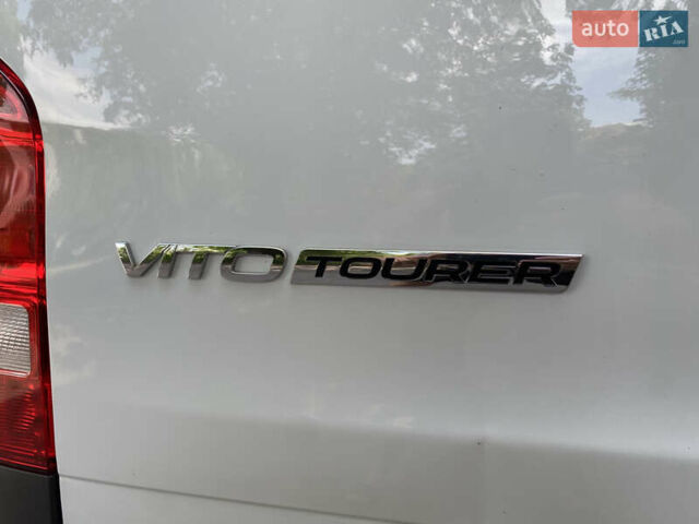 Мерседес Вито 2016 в Умани на Automoto.ua Белый Мерседес Вито, объемом двигателя 2.14 л и пробегом 272 тыс. км за 20900 $, фото 31 на Automoto.ua