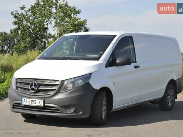 Білий Мерседес Віто, об'ємом двигуна 1.6 л та пробігом 300 тис. км за 12350 $, фото 18 на Automoto.ua