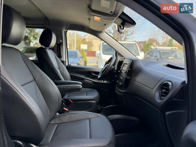 Білий Мерседес Віто, об'ємом двигуна 2.2 л та пробігом 308 тис. км за 21800 $, фото 20 на Automoto.ua