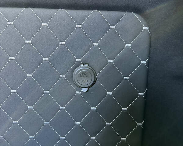 Мерседес Вито 2017 в Коломые на Automoto.ua Белый Мерседес Вито, объемом двигателя 2.14 л и пробегом 185 тыс. км за 29900 $, фото 41 на Automoto.ua