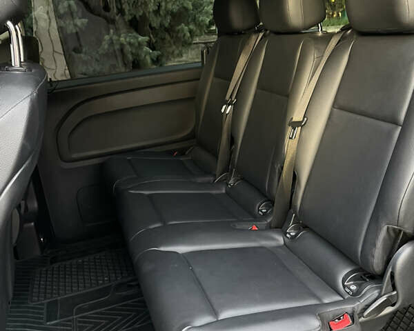 Белый Мерседес Вито, объемом двигателя 2.14 л и пробегом 161 тыс. км за 28500 $, фото 15 на Automoto.ua