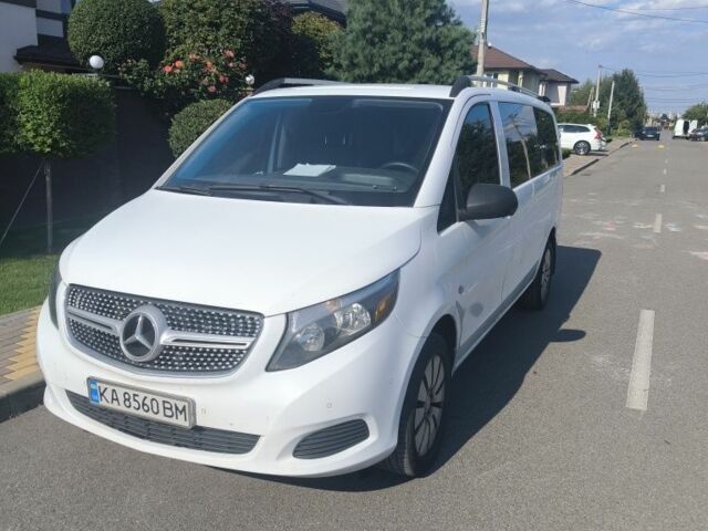 Белый Мерседес Вито, объемом двигателя 2 л и пробегом 175 тыс. км за 24200 $, фото 2 на Automoto.ua