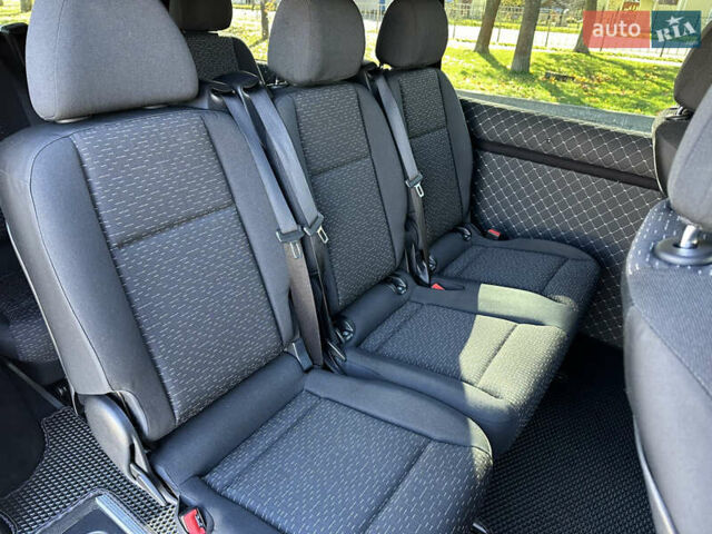 Мерседес Вито 2017 в Коломые на Automoto.ua Белый Мерседес Вито, объемом двигателя 2.14 л и пробегом 185 тыс. км за 29900 $, фото 35 на Automoto.ua