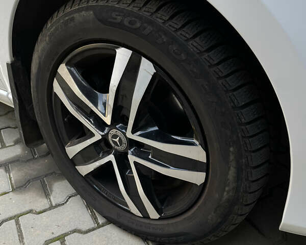 Белый Мерседес Вито, объемом двигателя 2.14 л и пробегом 161 тыс. км за 28500 $, фото 17 на Automoto.ua