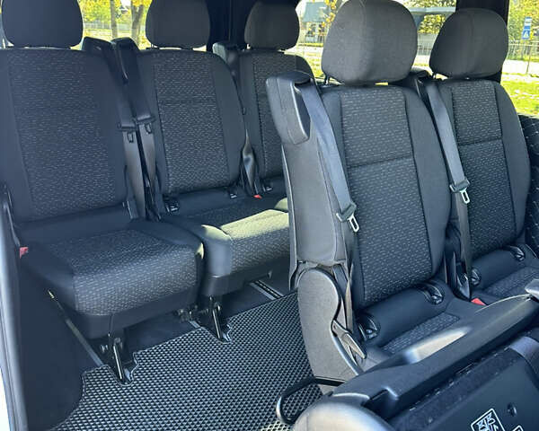 Мерседес Вито 2017 в Коломые на Automoto.ua Белый Мерседес Вито, объемом двигателя 2.14 л и пробегом 185 тыс. км за 29900 $, фото 32 на Automoto.ua