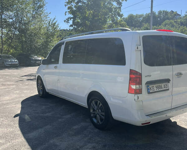 Мерседес Вито 2017 в Черкассах на Automoto.ua Белый Мерседес Вито, объемом двигателя 2.14 л и пробегом 250 тыс. км за 25500 $, фото 5 на Automoto.ua