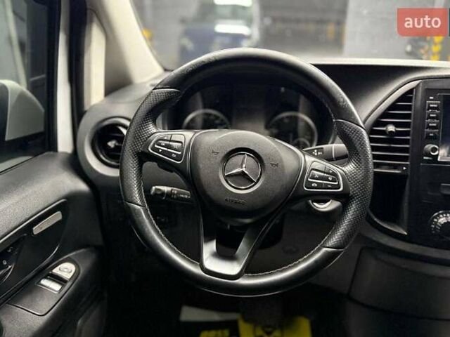 Білий Мерседес Віто, об'ємом двигуна 2.14 л та пробігом 220 тис. км за 25900 $, фото 12 на Automoto.ua