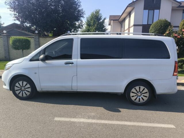 Белый Мерседес Вито, объемом двигателя 2 л и пробегом 175 тыс. км за 24200 $, фото 3 на Automoto.ua