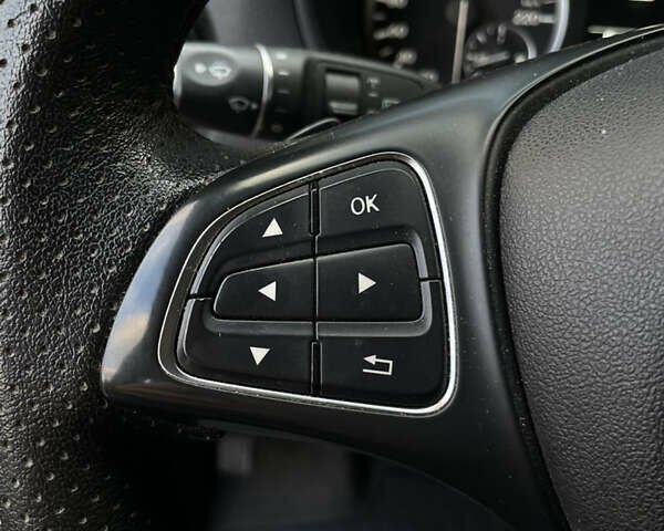 Белый Мерседес Вито, объемом двигателя 2.14 л и пробегом 161 тыс. км за 28500 $, фото 10 на Automoto.ua