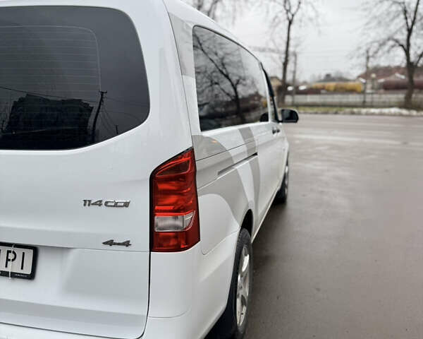 Білий Мерседес Віто, об'ємом двигуна 2.14 л та пробігом 274 тис. км за 19700 $, фото 9 на Automoto.ua