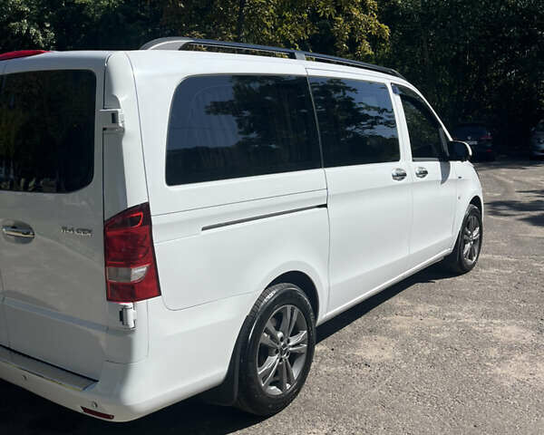 Мерседес Вито 2017 в Черкассах на Automoto.ua Белый Мерседес Вито, объемом двигателя 2.14 л и пробегом 250 тыс. км за 25500 $, фото 6 на Automoto.ua